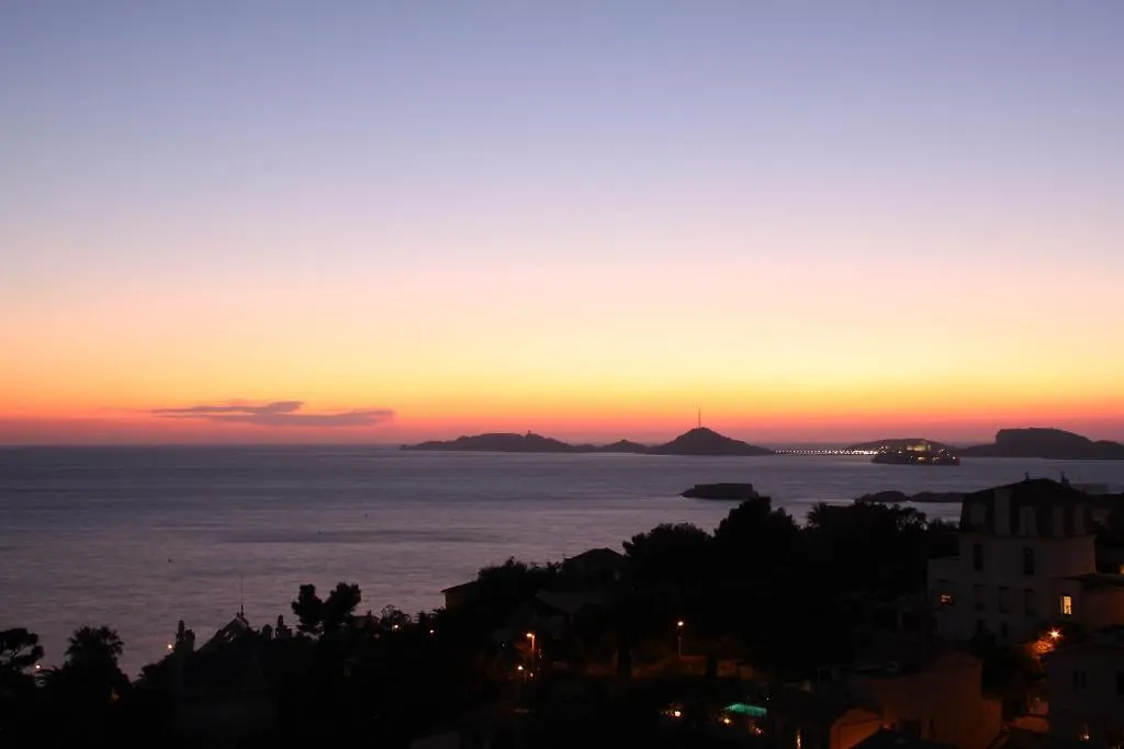 Bed and breakfast La Luna B&B Marsella