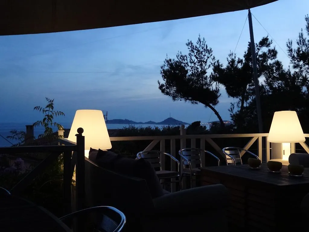 La Luna B&B Marsella Bed and breakfast
